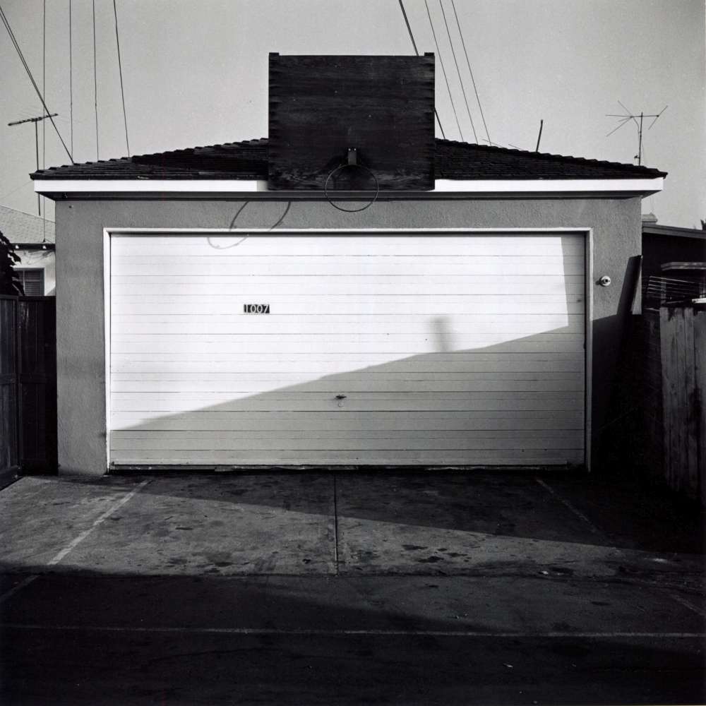 Philip Melnick Ocean Park, CA 10/74 Silver gelatin print. 1974. ©Philip Melnick