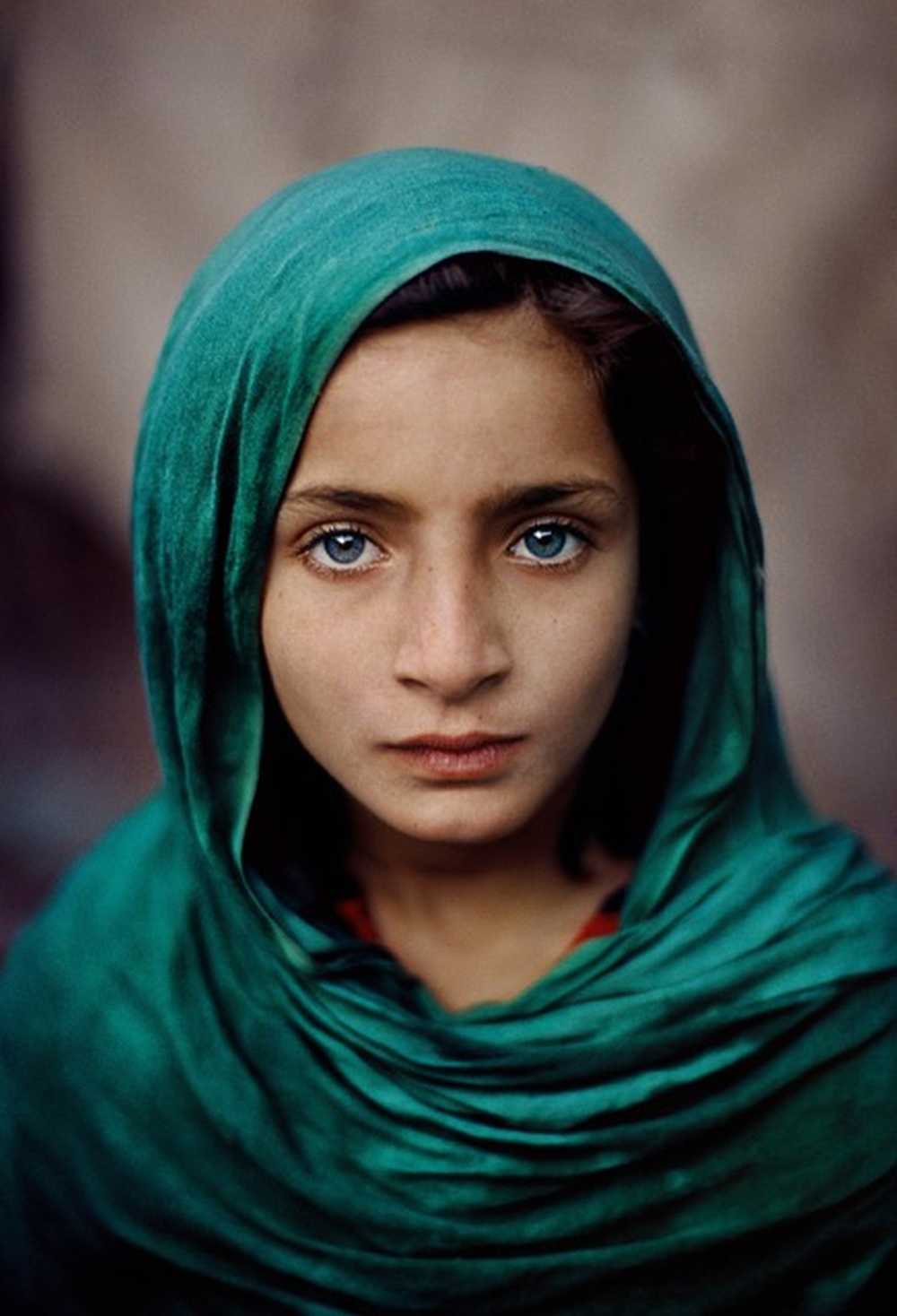 Steve McCurry ist Ehrengast der Berlin Foto Biennale 2016 Kunstleben