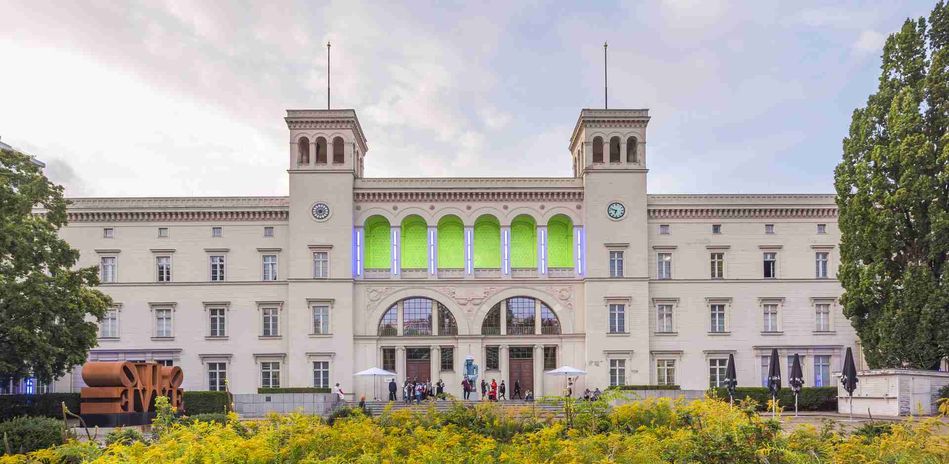 Aussenansicht des Hamburger Bahnhofs – Museum für Gegenwart – Berlin © Staatliche Museen zu Berlin / David von Becker