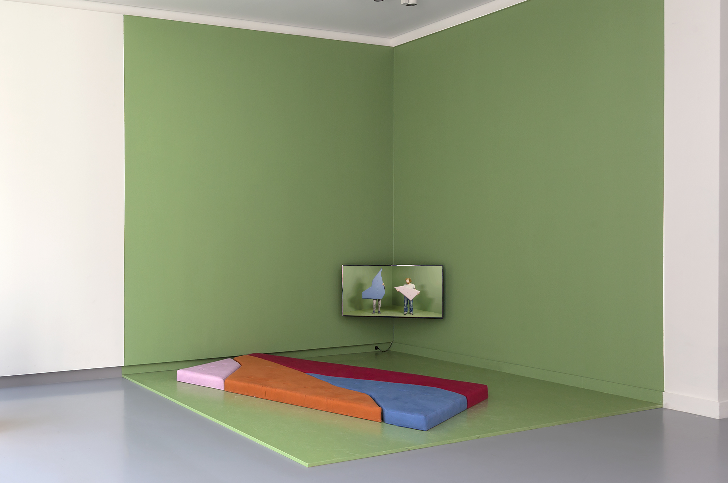 Feiko Beckers mit Applesauce in der EFREMIDIS GALLERY