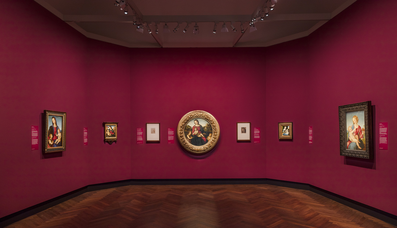 Raffael Gemäldegalerie Ausstellungsansicht Foto David von Becker