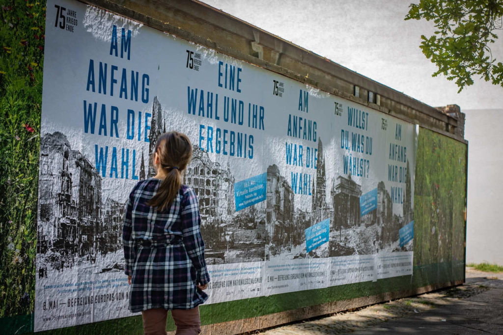 Mai Berlin Kampagne 75 Jahre Kriegsende 2_Kulturprojekte Berlin, Foto Christian Kielmann