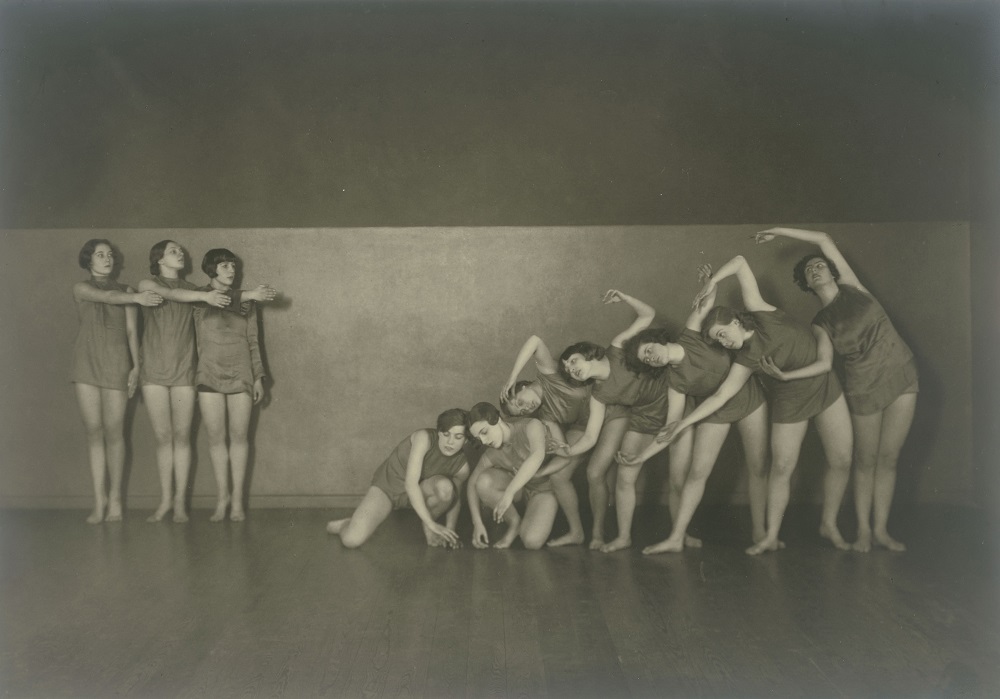 Schülerinnen der Tanzschule Skoronel in Berlin (Tanzgruppe Skoronel-Trümpy) © Staatliche Museen zu Berlin