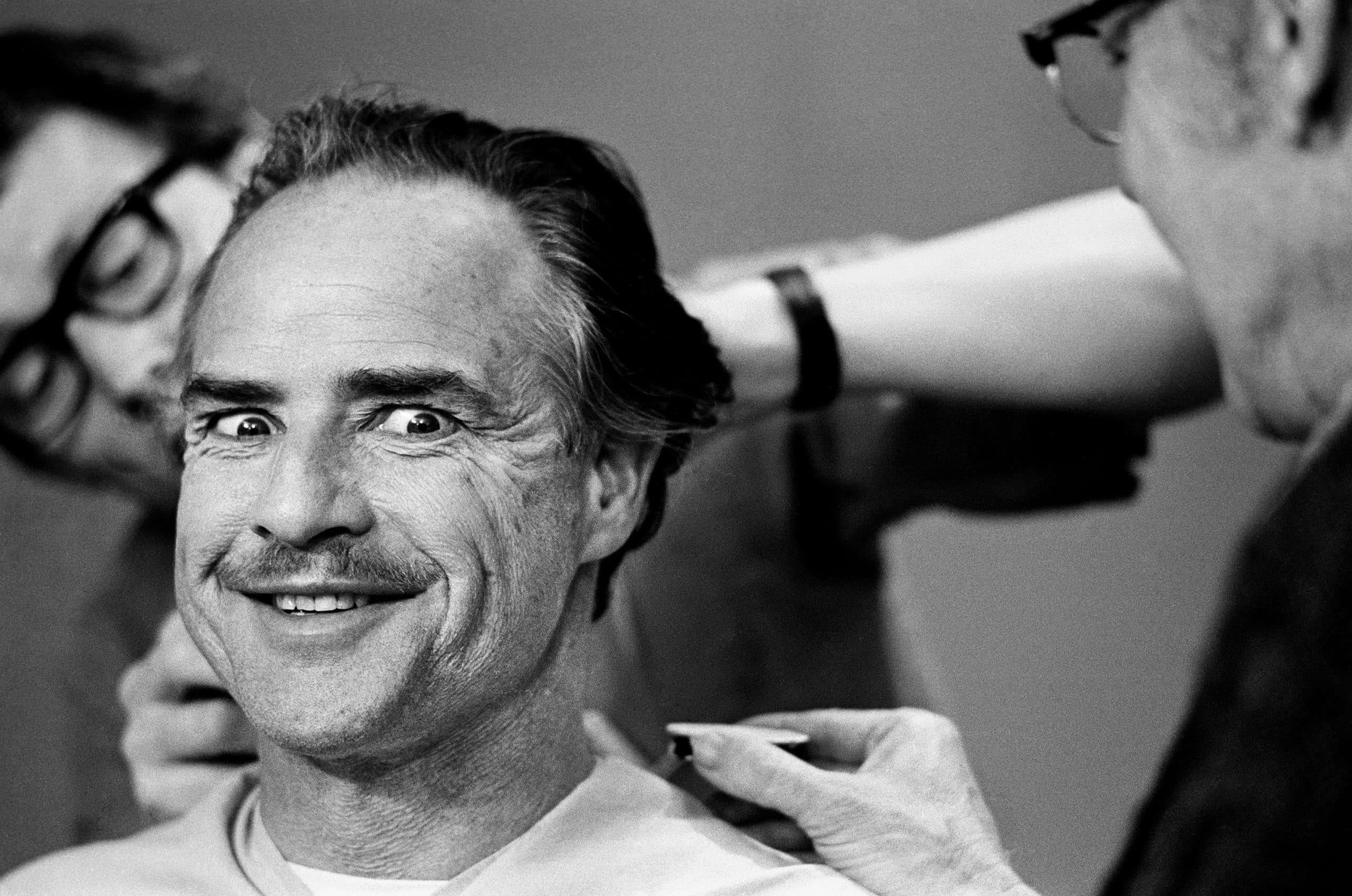 Marlon Brando Smiling New York, 1971 © Steve Schapiro/Courtesy of CAMERA WORK Gallery