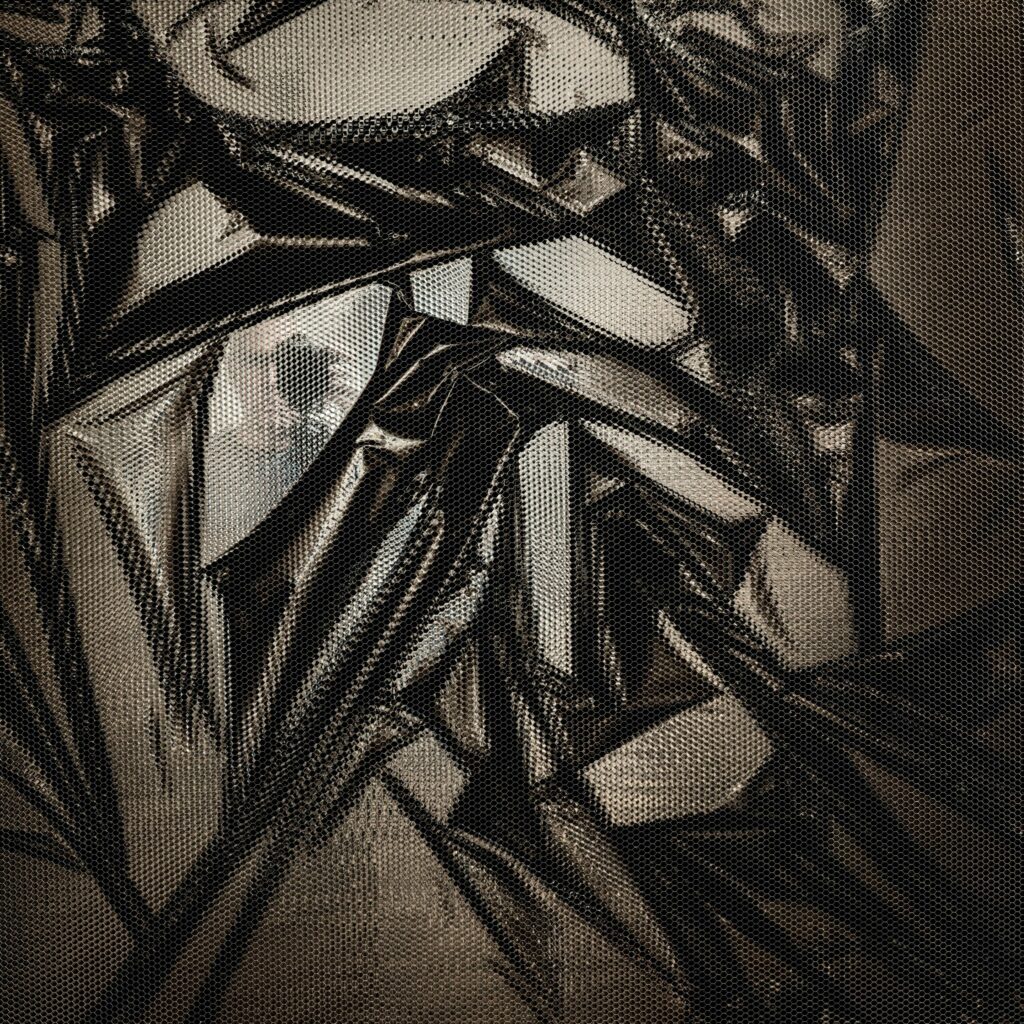 vi-ew, Portrait No. XI, Molded No. 1 | 2022 | Metall | 116 x 116 cm | Unikat