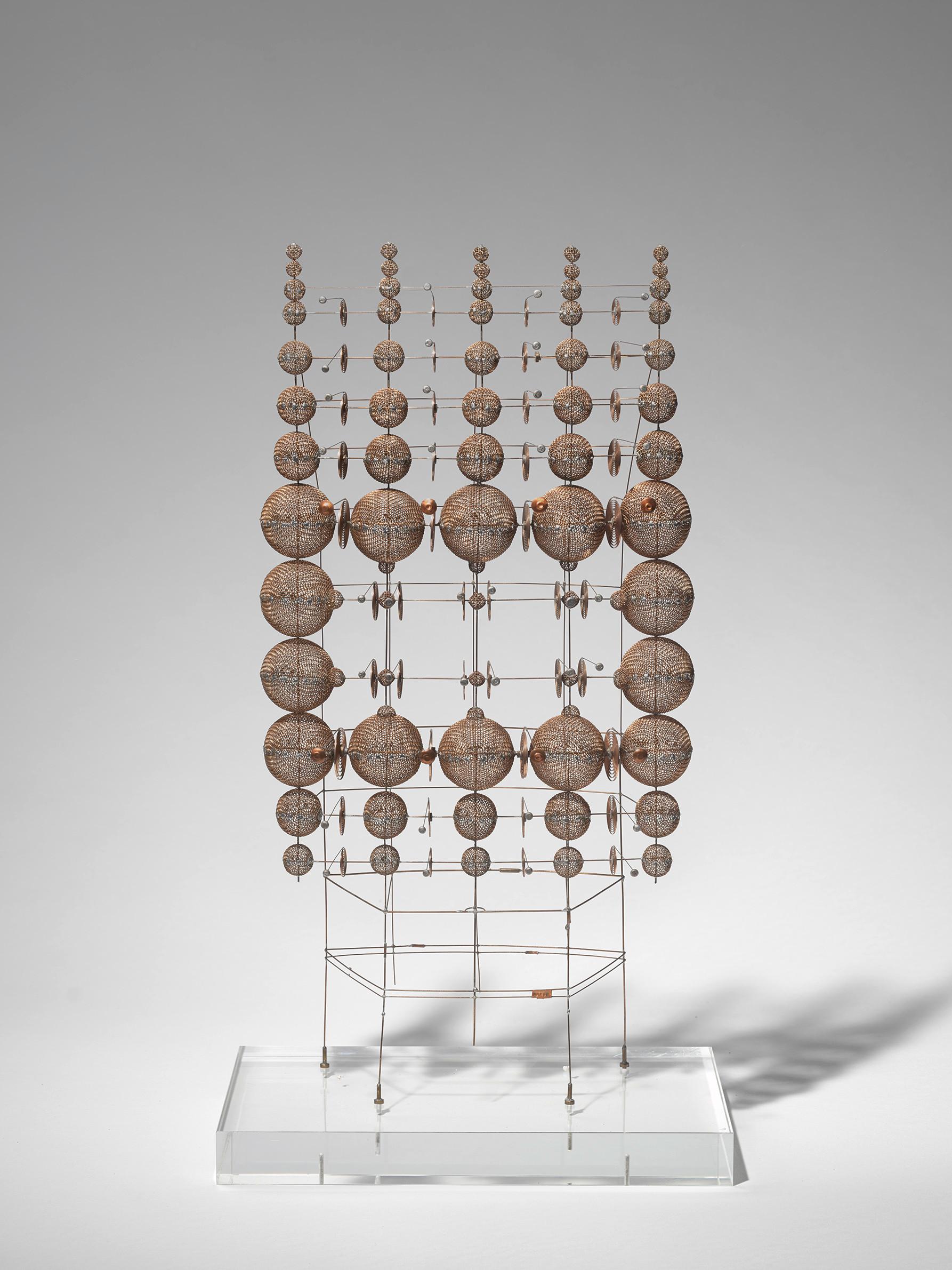 Günter Haese Santos 1987 brass and phosphor bronze 39.5 x 19.5 x 12 cm