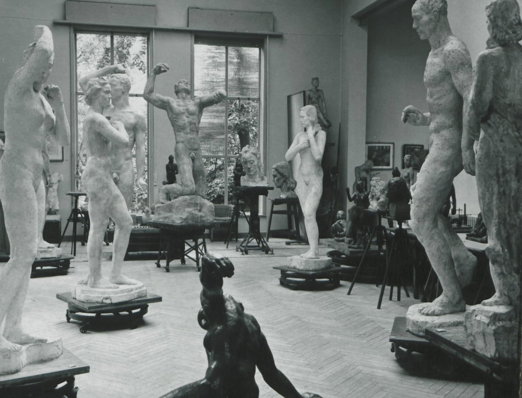 Mit Werken von Georg Kolbe und Christian Borchert, Cao Fei, Ryan Gander, Itamar Gov, Heike Kabisch, Taus Makhacheva, Laure Prouvost...