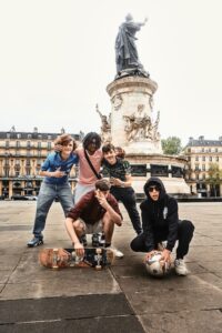 MADE IN PARIS Kuratiert von Norbert Jocks