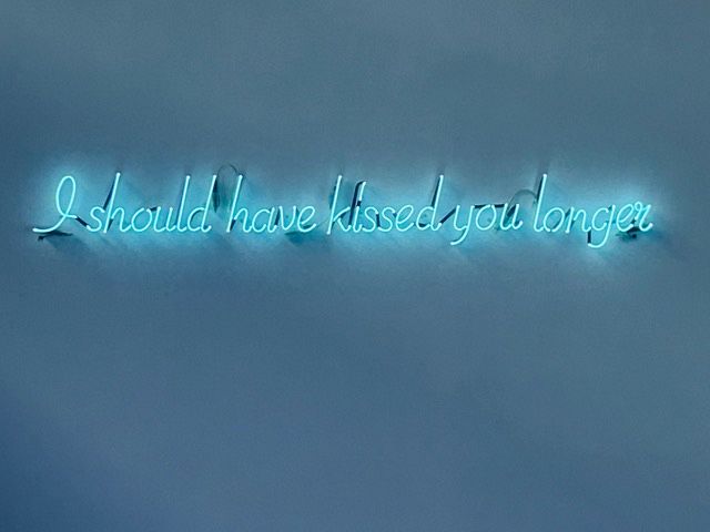 Sammlung Hackelsberger cabinet, „In the Light. zwischen Materiellem und Immateriellem - focus on neon“, 07.12.25-01.03.26