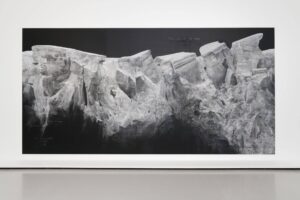 Tacita Dean, The Wreck of Hope, 2022 © Tacita Dean, Pinault Collection, Tadao Ando Architect & Associates, Niney et Marca Architectes, agence Pierre-Antoine Gatier / Aurélien Mole