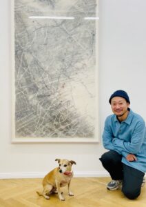 Vernissage Hoppers zu Besuch bei Galerie Inga Kondeyne: Kazuki Nakahara, Kohlezeichnung